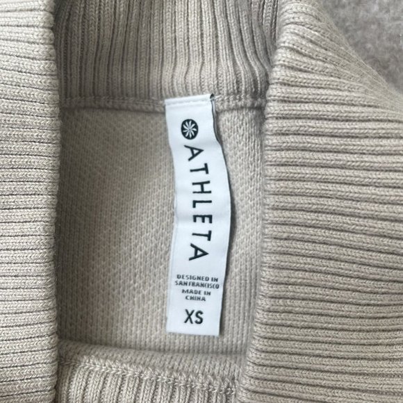 Athleta Sweater Womens XS Tan Camo Beige Casual Pullover Knit Merino Wool Shirt - Picture 2 of 7